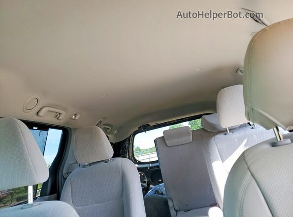 5TDJZ3DC5HS153918 2017 TOYOTA SIENNA Gray Vista de los asientos traseros
