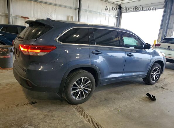5TDJZRFH0JS805040 2018 TOYOTA HIGHLANDER Blue Trasero derecho