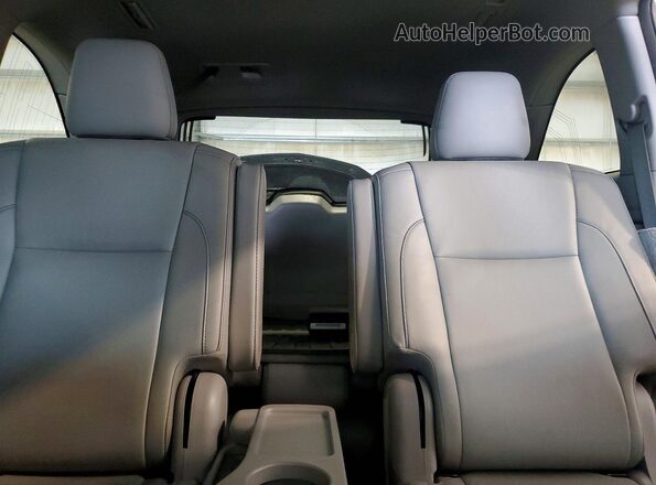 5TDJZRFH0JS805040 2018 TOYOTA HIGHLANDER Blue Vista de los asientos traseros