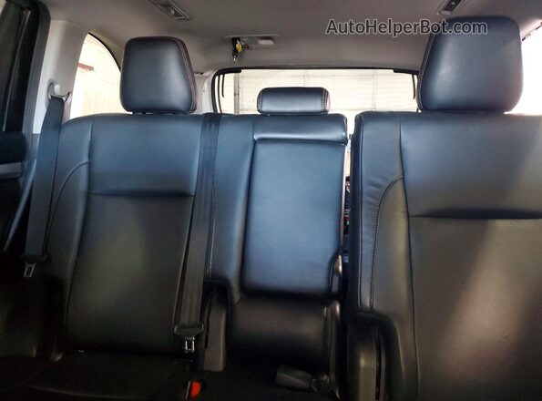 5TDJZRFH0JS884984 2018 TOYOTA HIGHLANDER White Вид задніх сидінь