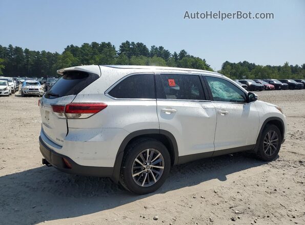 5TDJZRFH0KS574657 2019 TOYOTA HIGHLANDER White Tył prawy