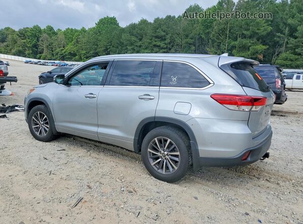 5TDJZRFH1JS557753 2018 TOYOTA HIGHLANDER Silver უკანა მარცხენა