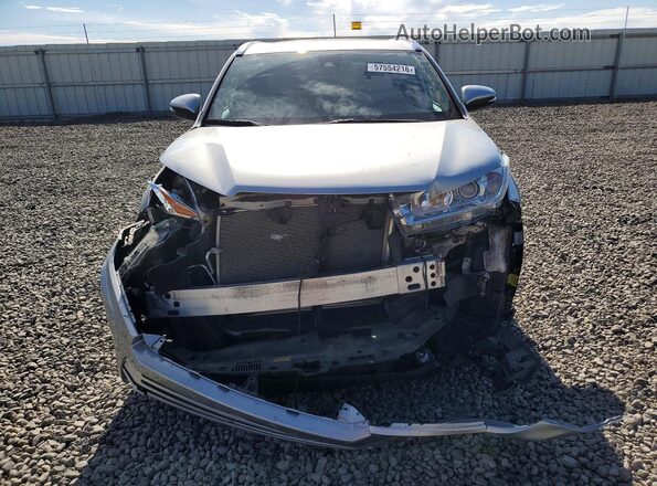 5TDJZRFH1JS560362 2018 TOYOTA HIGHLANDER Silver Front view