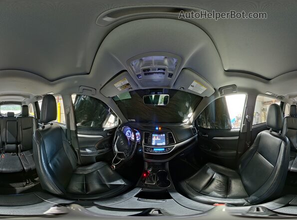 5TDJZRFH1JS885223 2018 TOYOTA HIGHLANDER Черный Панорамный вид салона 360°