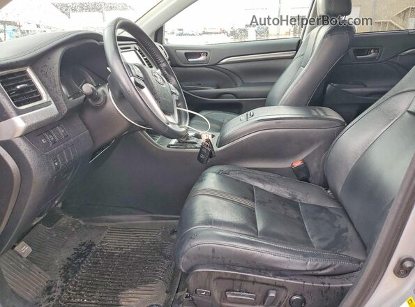 5TDJZRFH1JS895749 2018 TOYOTA HIGHLANDER Silver წინა სალონის ხედი