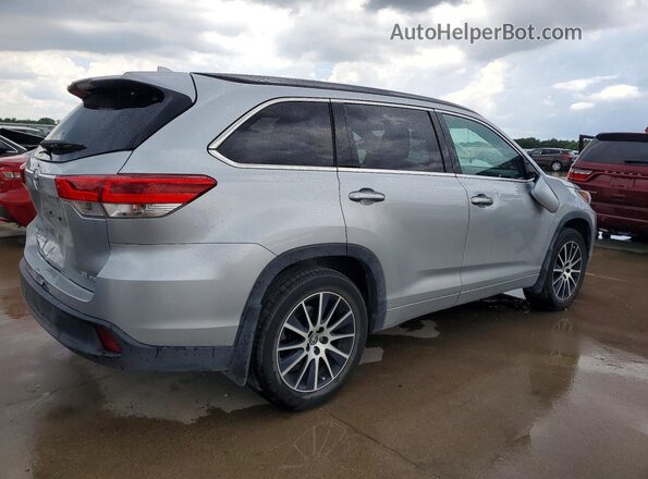 5TDJZRFH1JS895749 2018 TOYOTA HIGHLANDER Silver უკანა მარჯვენა