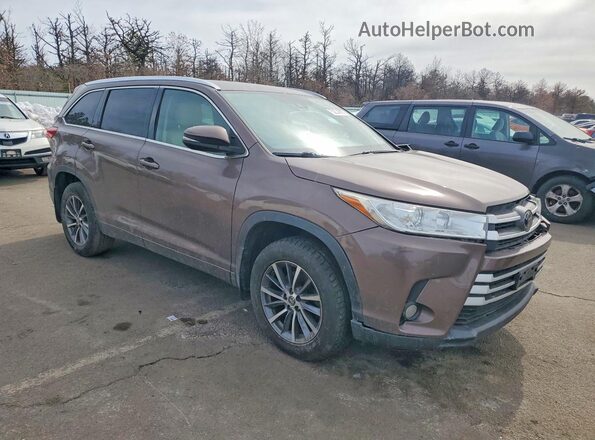 5TDJZRFH1JS902201 2018 TOYOTA HIGHLANDER Brown წინა მარჯვენა