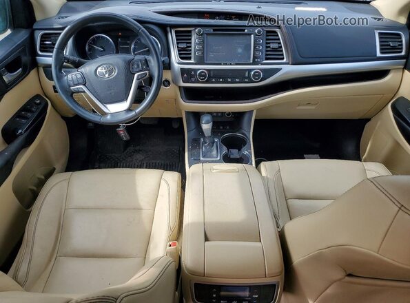 5TDJZRFH1JS902201 2018 TOYOTA HIGHLANDER Brown წინა პანელის ხედი