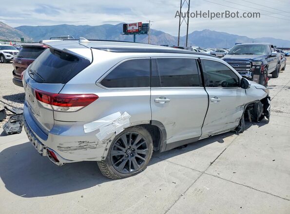 5TDJZRFH1KS609996 2019 TOYOTA HIGHLANDER Silver Rear right
