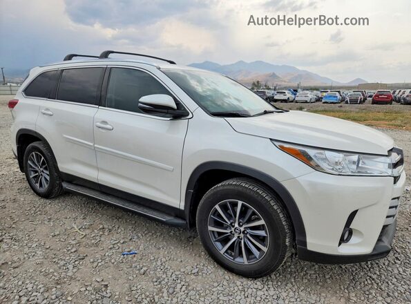 5TDJZRFH1KS615040 2019 TOYOTA HIGHLANDER White Front right