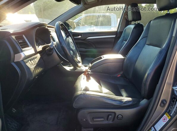 5TDJZRFH2HS387476 2017 TOYOTA HIGHLANDER Gray Вид салону спереду