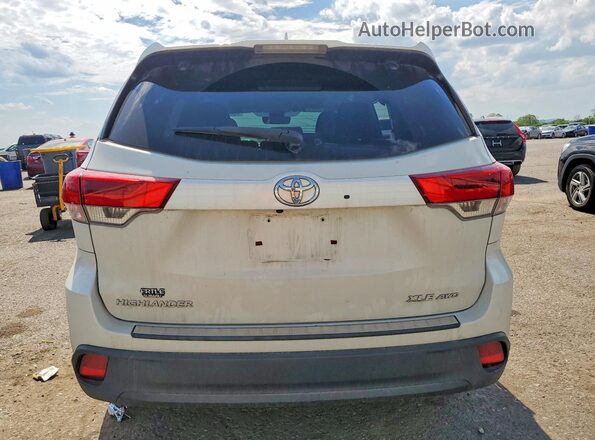 5TDJZRFH2HS514842 2017 TOYOTA HIGHLANDER White უკანა ხედი