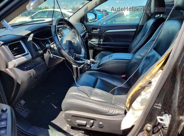5TDJZRFH2JS545949 2018 TOYOTA HIGHLANDER Black Вид салону спереду