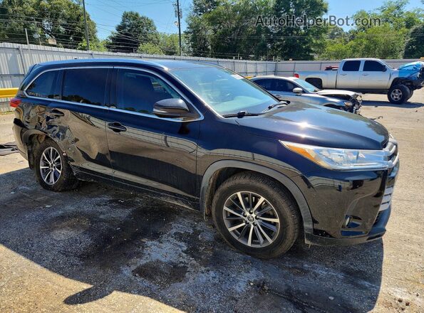 5TDJZRFH2JS830716 2018 TOYOTA HIGHLANDER Черный Передняя правая четверть