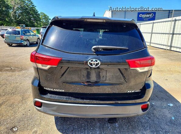 5TDJZRFH2JS830716 2018 TOYOTA HIGHLANDER Черный Вид сзади