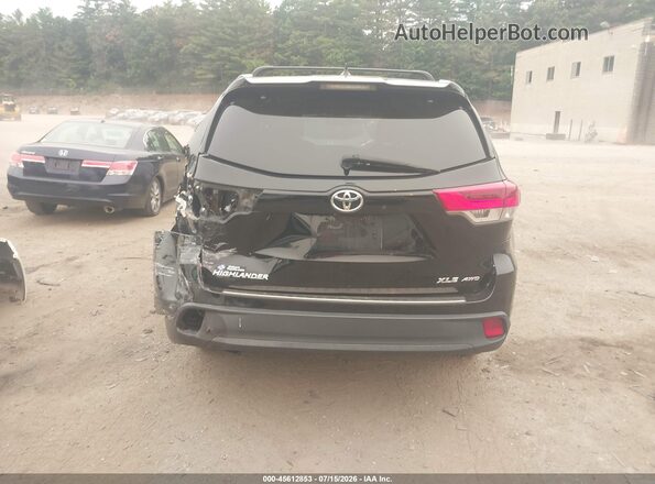 5TDJZRFH2JS860864 2018 TOYOTA HIGHLANDER Black 