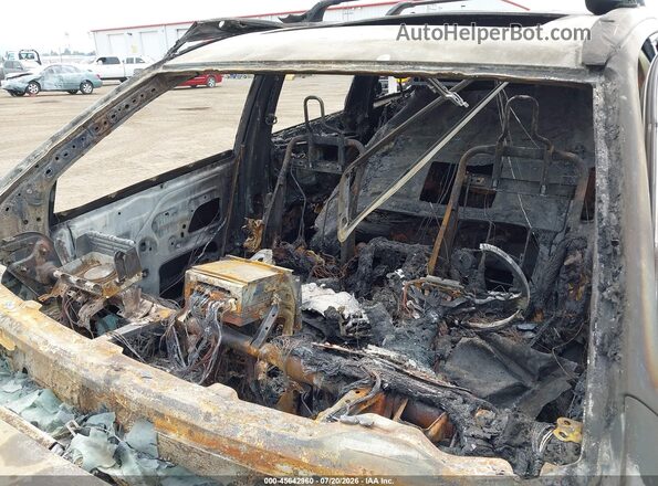 5TDJZRFH2JS890768 2018 TOYOTA HIGHLANDER Silver Вид щитка приладів