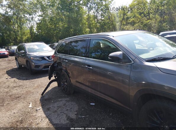 5TDJZRFH2KS609361 2019 TOYOTA HIGHLANDER Серый Вид задней части салона