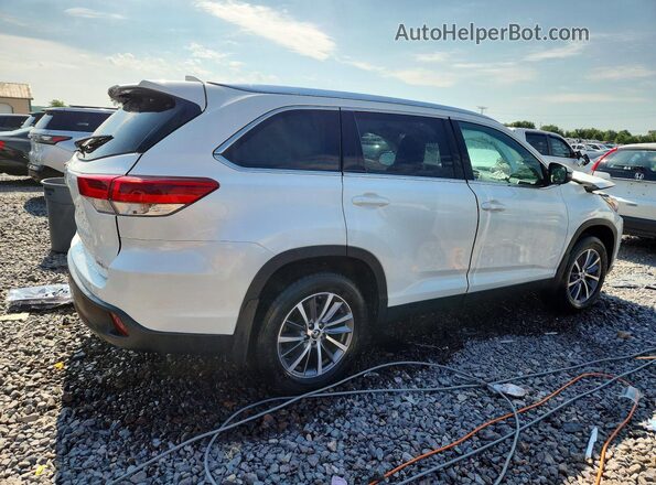 5TDJZRFH2KS939078 2019 TOYOTA HIGHLANDER White უკანა მარჯვენა