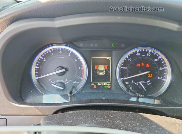 5TDJZRFH2KS939078 2019 TOYOTA HIGHLANDER White ხელსაწყოთა პანელის ხედი