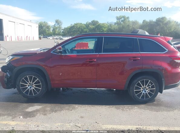 5TDJZRFH3HS359699 2017 TOYOTA HIGHLANDER Maroon Սալոնի 360 աստիճան տեսք