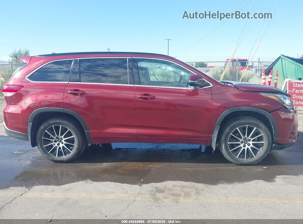 5TDJZRFH3HS359699 2017 TOYOTA HIGHLANDER Maroon Սալոնի հետևի տեսք