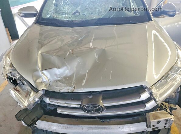 5TDJZRFH3HS389835 2017 TOYOTA HIGHLANDER Silver Vista del compartimento del motor