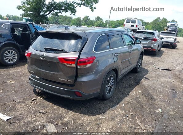 5TDJZRFH3JS529310 2018 TOYOTA HIGHLANDER Silver უკანა მარჯვენა