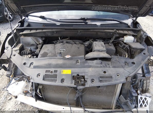 5TDJZRFH3KS582297 2019 TOYOTA HIGHLANDER Gray Rear view