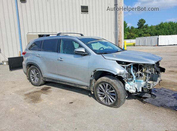 5TDJZRFH3KS613788 2019 TOYOTA HIGHLANDER Silver წინა მარჯვენა