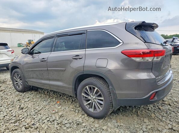 5TDJZRFH4HS415407 2017 TOYOTA HIGHLANDER Gray Rear left