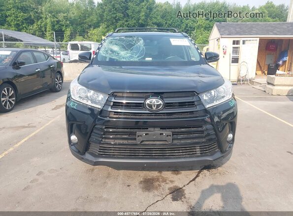 5TDJZRFH4HS436077 2017 TOYOTA HIGHLANDER Черный Вид щитка приборов
