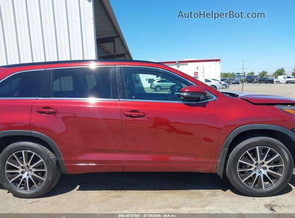 5TDJZRFH4HS483044 2017 TOYOTA HIGHLANDER Red Widok wnętrza 360 stopni