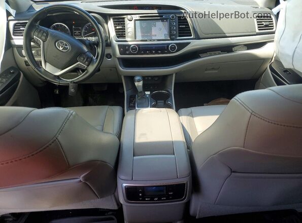 5TDJZRFH4JS497970 2018 TOYOTA HIGHLANDER Blue Dashboard view