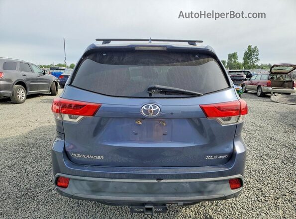5TDJZRFH4JS881005 2018 TOYOTA HIGHLANDER Blue Հետևի տեսք