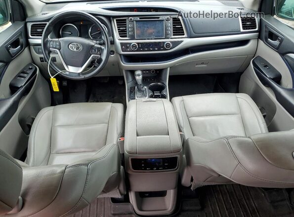 5TDJZRFH4KS565086 2019 TOYOTA HIGHLANDER Gray Vista del salpicadero