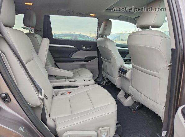 5TDJZRFH4KS588691 2019 TOYOTA HIGHLANDER Gray Հետևի նստատեղերի տեսք