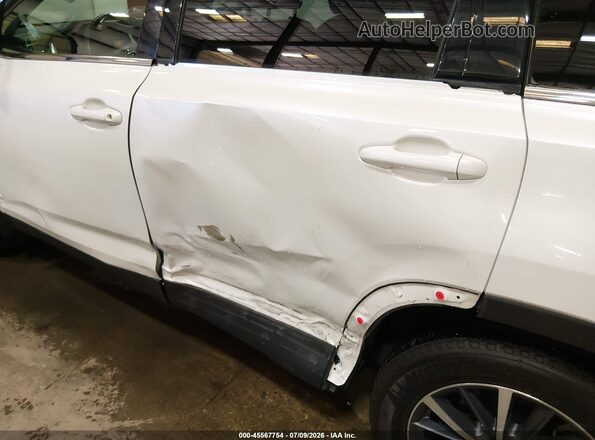 5TDJZRFH4KS611628 2019 TOYOTA HIGHLANDER White Սալոնի հետևի տեսք