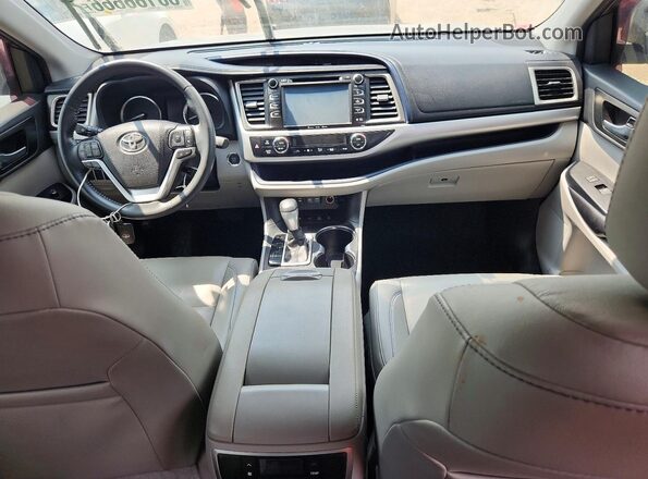 5TDJZRFH4KS622211 2019 TOYOTA HIGHLANDER Серый Вид панели приборов