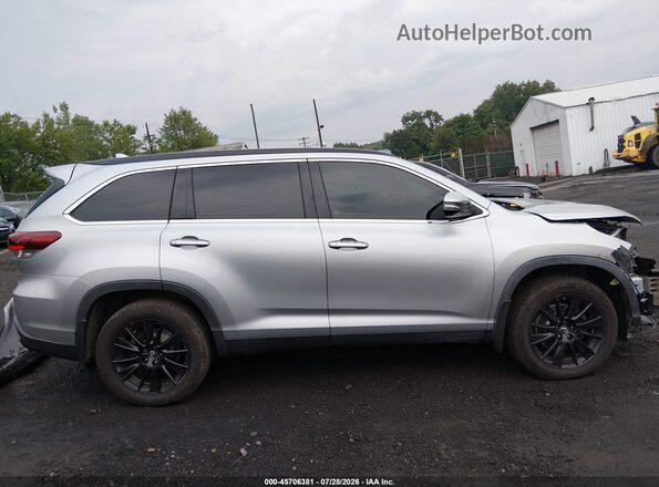 5TDJZRFH4KS708313 2019 TOYOTA HIGHLANDER Серый Вид задней части салона
