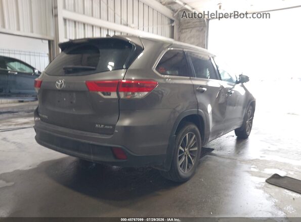 5TDJZRFH5HS394194 2017 TOYOTA HIGHLANDER Коричневый Задняя правая четверть