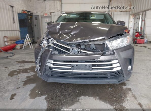 5TDJZRFH5HS394194 2017 TOYOTA HIGHLANDER Коричневый Вид щитка приборов
