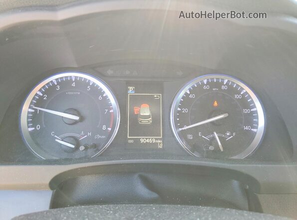5TDJZRFH5JS560574 2018 TOYOTA HIGHLANDER Gray Вид щитка приладів