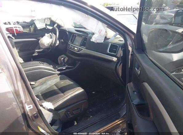 5TDJZRFH5JS561577 2018 TOYOTA HIGHLANDER Gray Սալոնի դիմացի տեսք