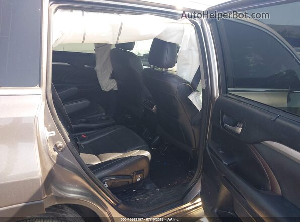 5TDJZRFH5JS561577 2018 TOYOTA HIGHLANDER Gray VIN կոդի պիտակի տեսք