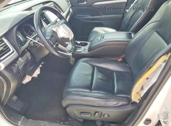 5TDJZRFH5JS898699 2018 TOYOTA HIGHLANDER White Սալոնի դիմացի տեսք