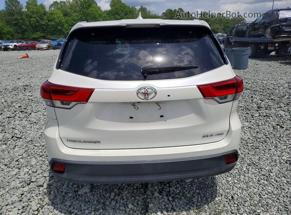 5TDJZRFH5JS898699 2018 TOYOTA HIGHLANDER White Հետևի տեսք