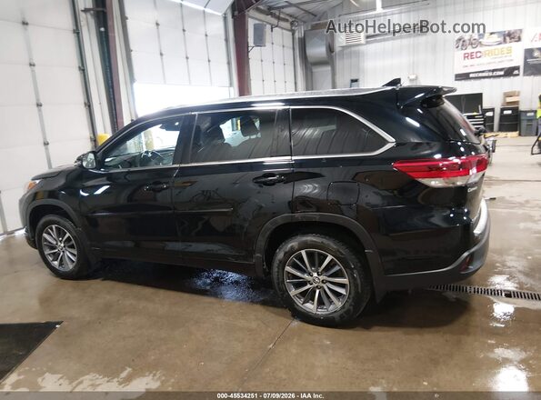 5TDJZRFH5JS904713 2018 TOYOTA HIGHLANDER Black სალონის 360-გრადუსიანი ხედი