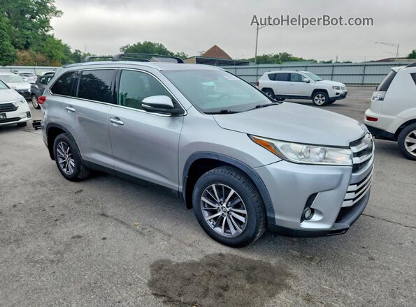 5TDJZRFH5KS613579 2019 TOYOTA HIGHLANDER Silver წინა მარჯვენა