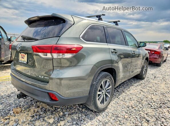 5TDJZRFH6HS397315 2017 TOYOTA HIGHLANDER Black Trasero derecho